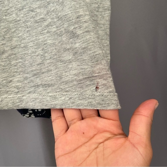 TORY BURCH Flocked Floral Lace-Print TEE Size S - Picture 3 of 7